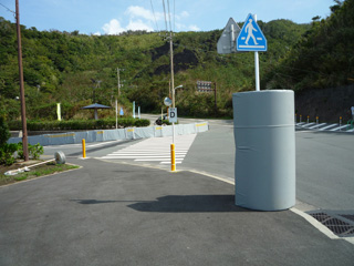 2008101703